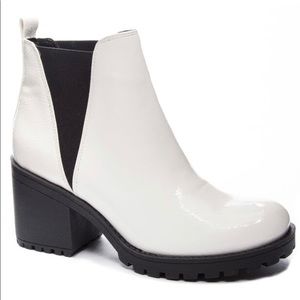 Chinese Laundry Lisbon White Boot